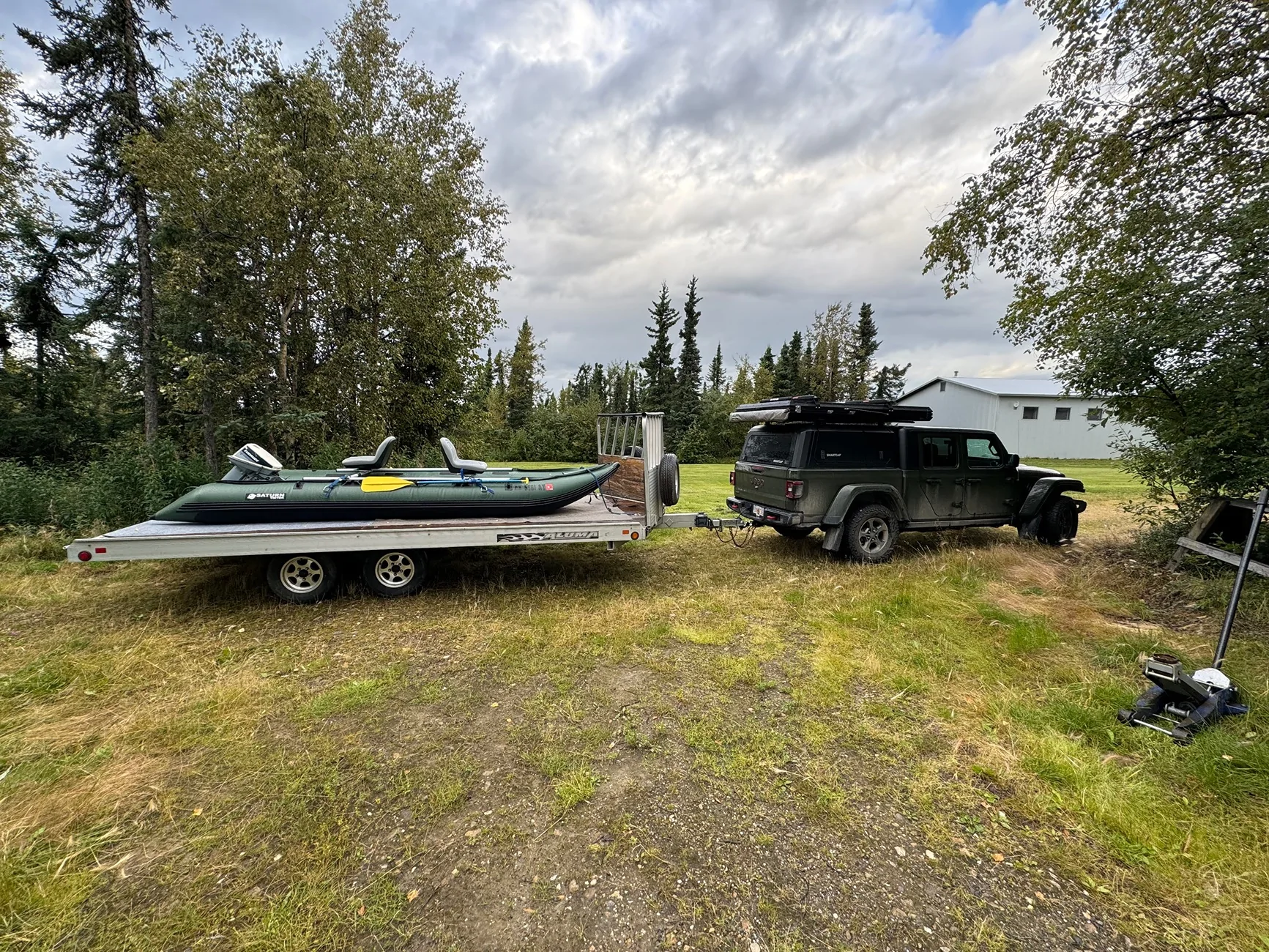 Jeep Gladiator Show us what camper / trailer / RV you're towing with your JT IMG_1464