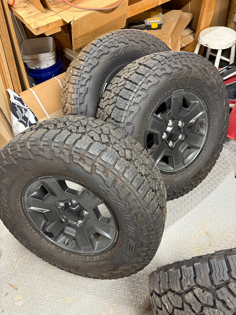 Jeep Gladiator Mojave OEM Wheels and Tires w/3001 miles IMG_1742