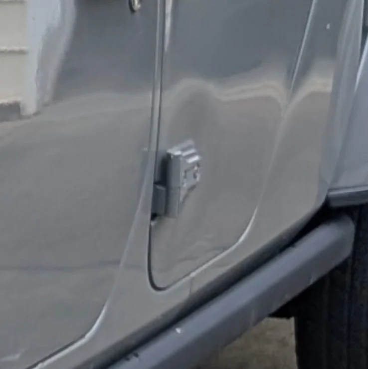 Jeep Gladiator How to fix dent from door hinge pushed in. Screenshot_20251019-134500~2