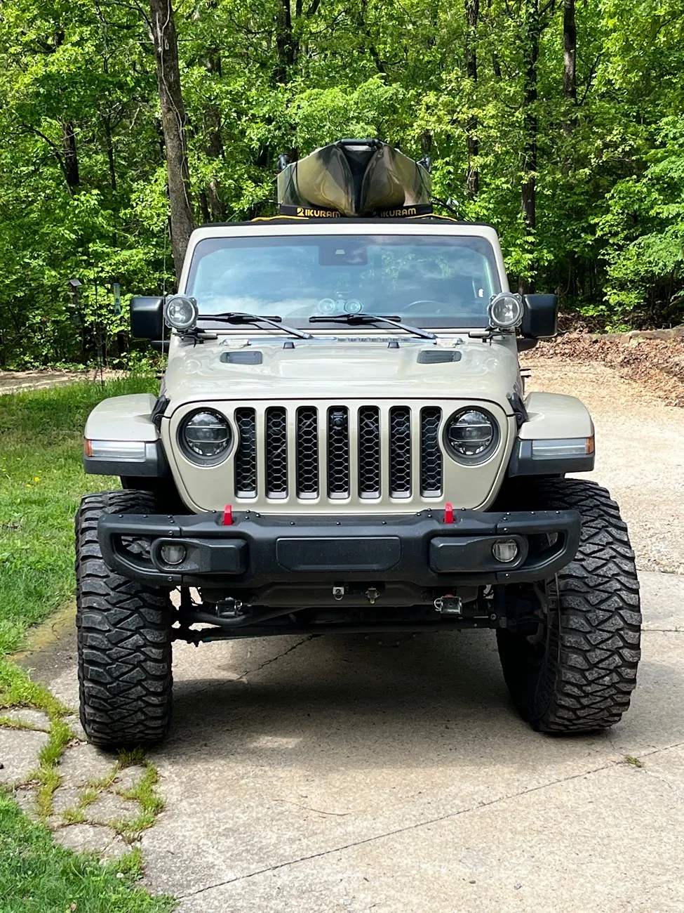 Jeep Gladiator Rack for fishing kayak IMG_0138