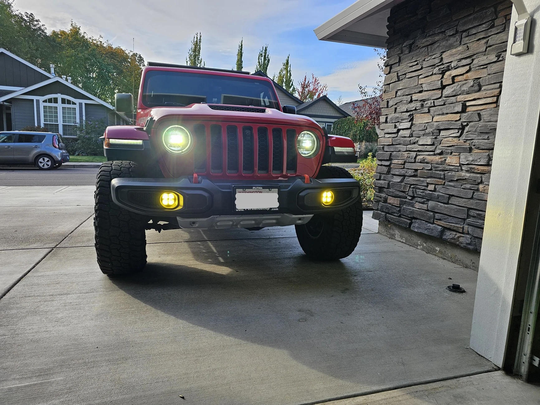 Jeep Gladiator Diode Dynamics SS3 Pro - Yellow - Fits Mojave + Rubicon w/Plastic Bumper 20251022_102508