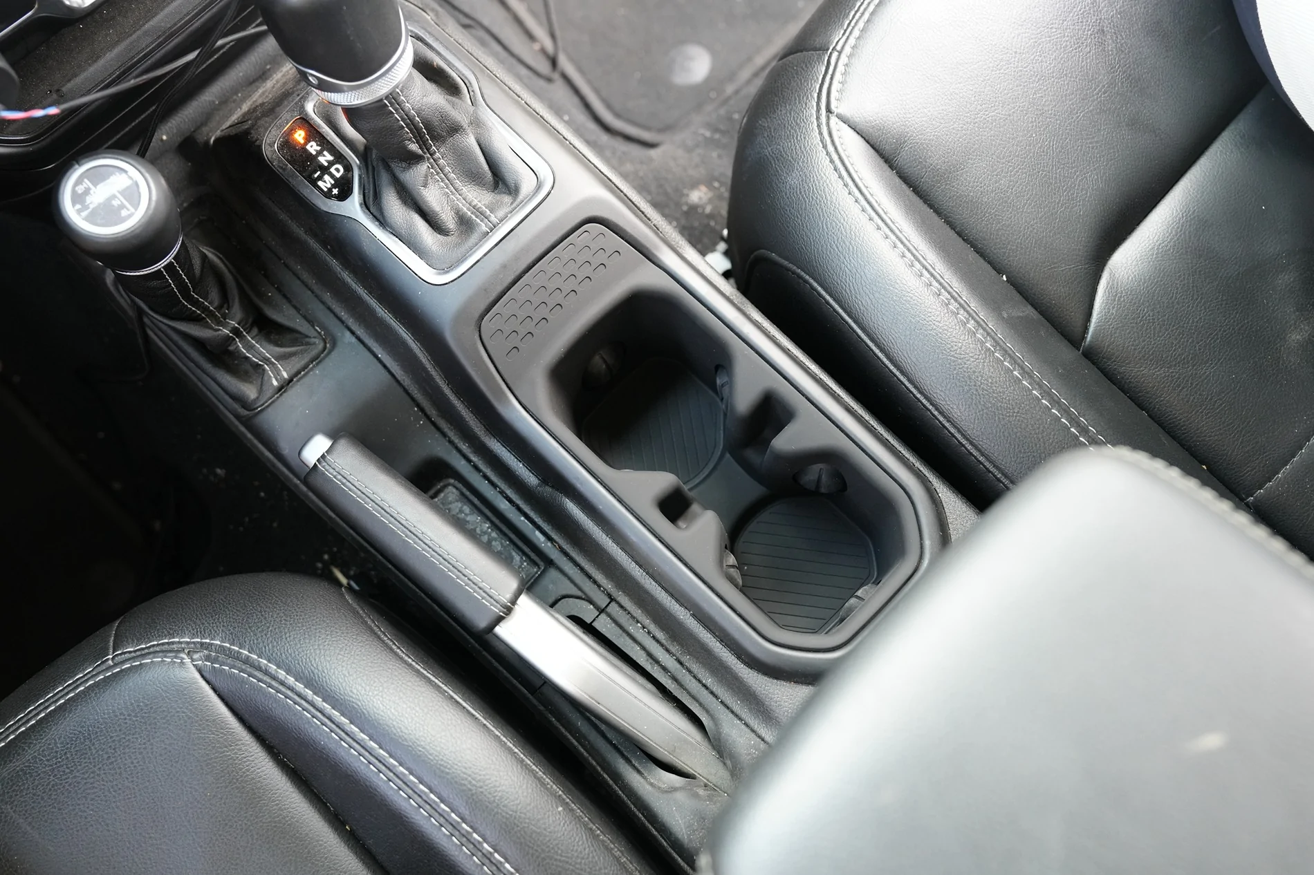 Jeep Wrangler JL 🎉🎉Tecbaba Cup Holder 20%OFF Discount Event!(CODE: 7H8QQ2PI) {filename}