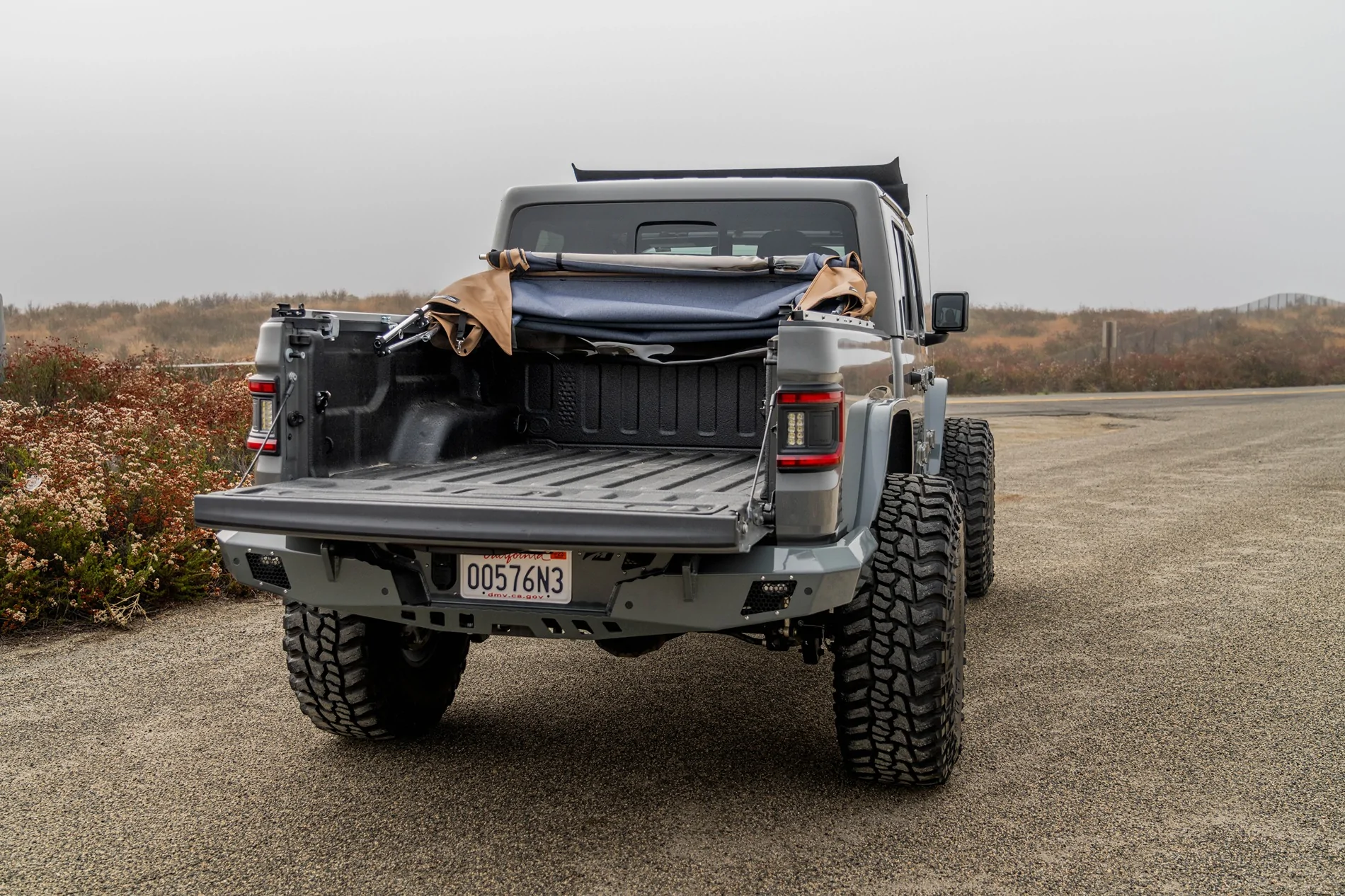 Jeep Gladiator Meet Softopper — The Original Retractable Truck Top 👊 DSC02102