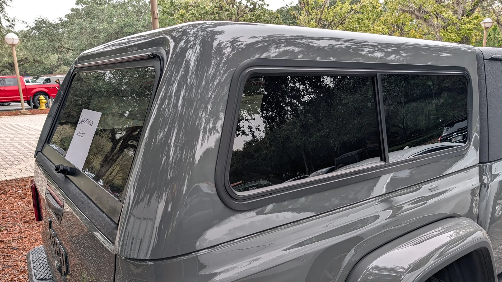 Jeep Gladiator A.R.E. CX Classic bed cap / price drop PXL_20251028_142613600