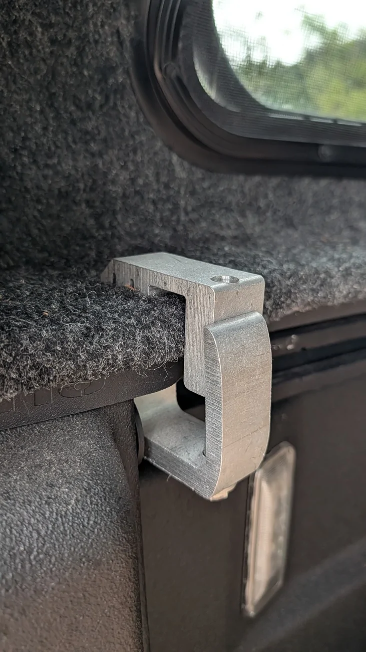 Jeep Gladiator A.R.E. CX Classic bed cap / price drop PXL_20251028_142718402
