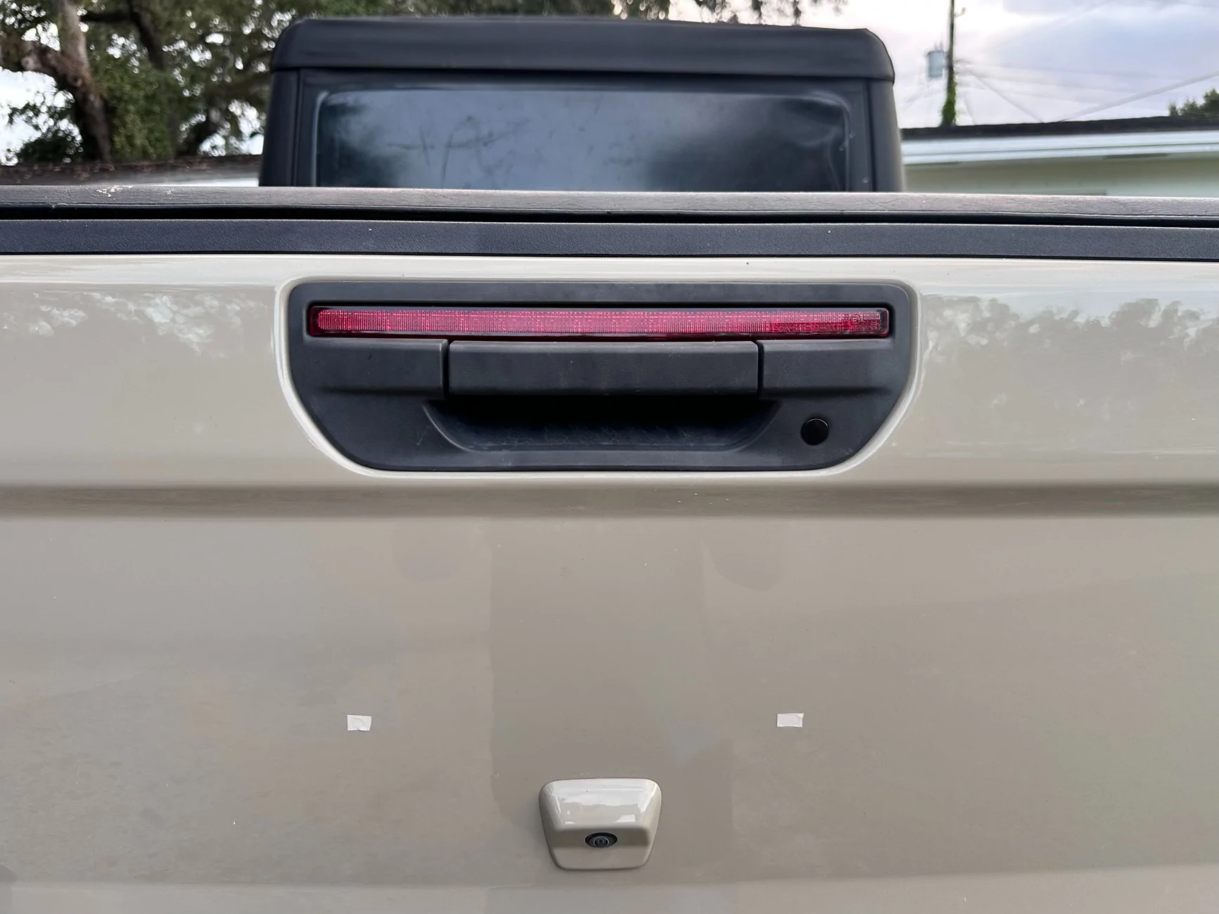 Jeep Gladiator 🔥 Best OCD Mod Ever: Tailgate Keycap IMG_7906