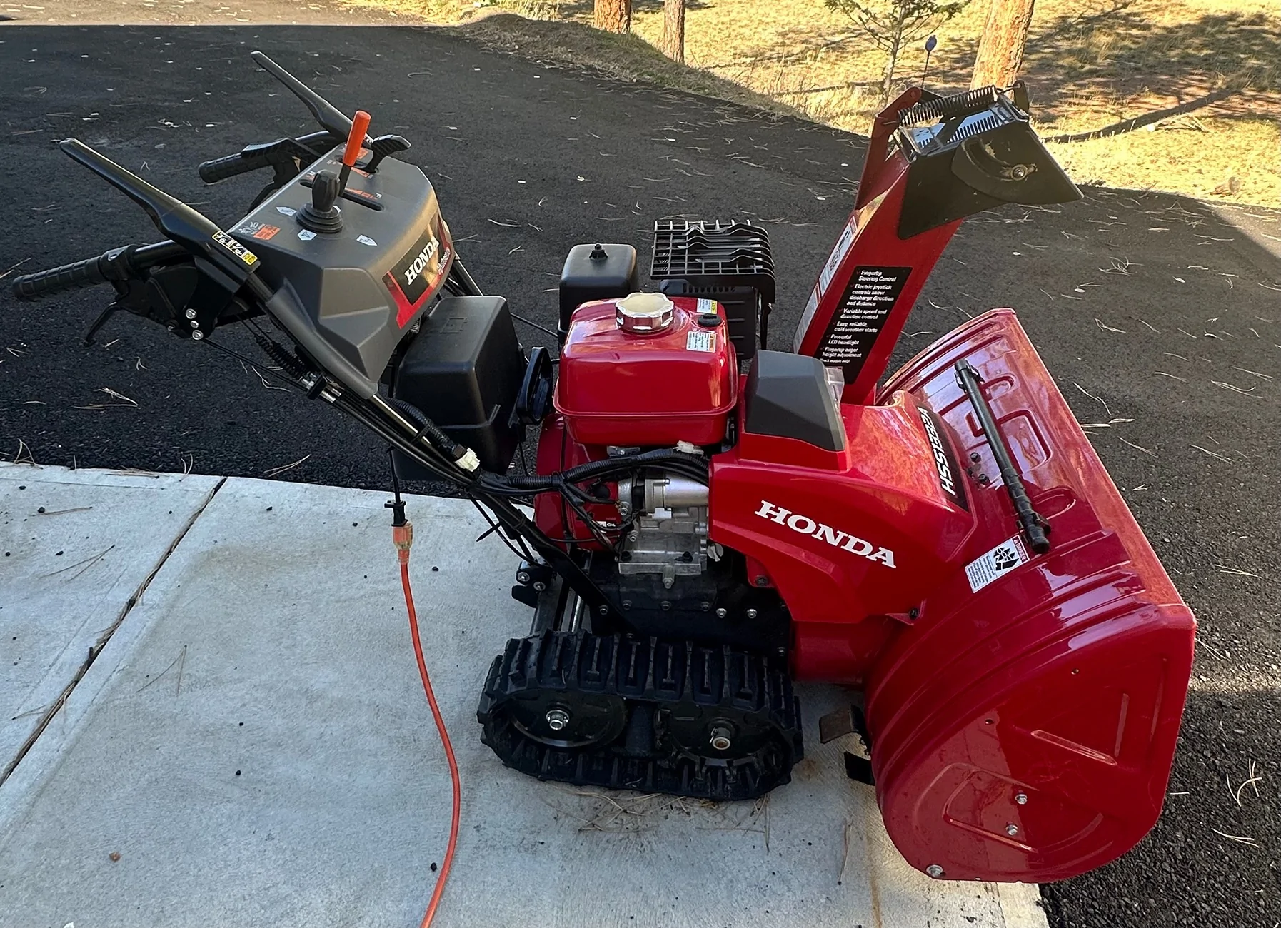 Jeep Gladiator Honda 32” Track Snowblower 4 Sale IMG_4476