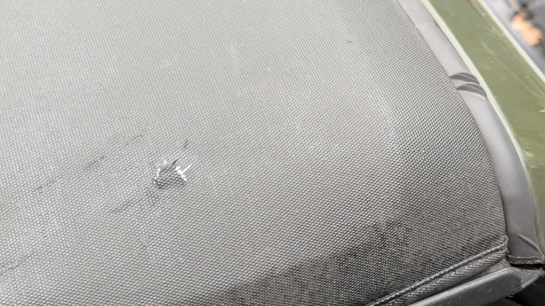 Jeep Gladiator Hole worn in soft top - warranty? PXL_20251031_183131481