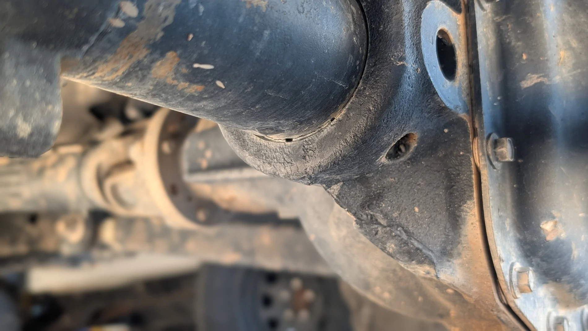 Jeep Gladiator Bent Axle or Blown Ball Joints/ Hub Bearing? PXL_20251103_184215881.PORTRAIT