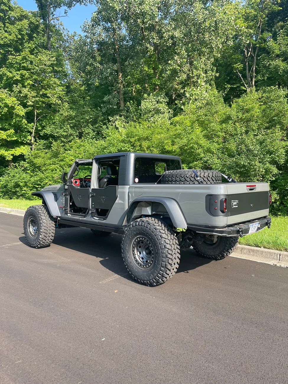 Jeep Gladiator New Artec high clearance bumpers IMG_7975