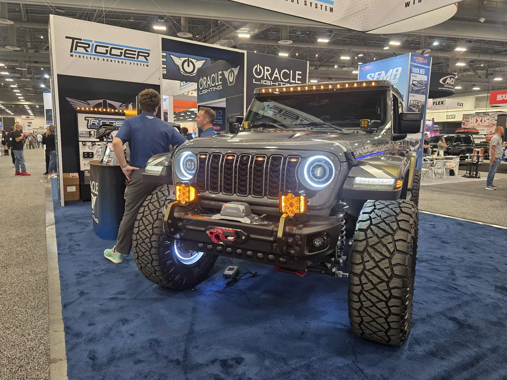 Jeep Gladiator ORACLE Lighting at SEMA 2025 — Booth #57147 566525099_2064624927408736_6423220734235074134_n