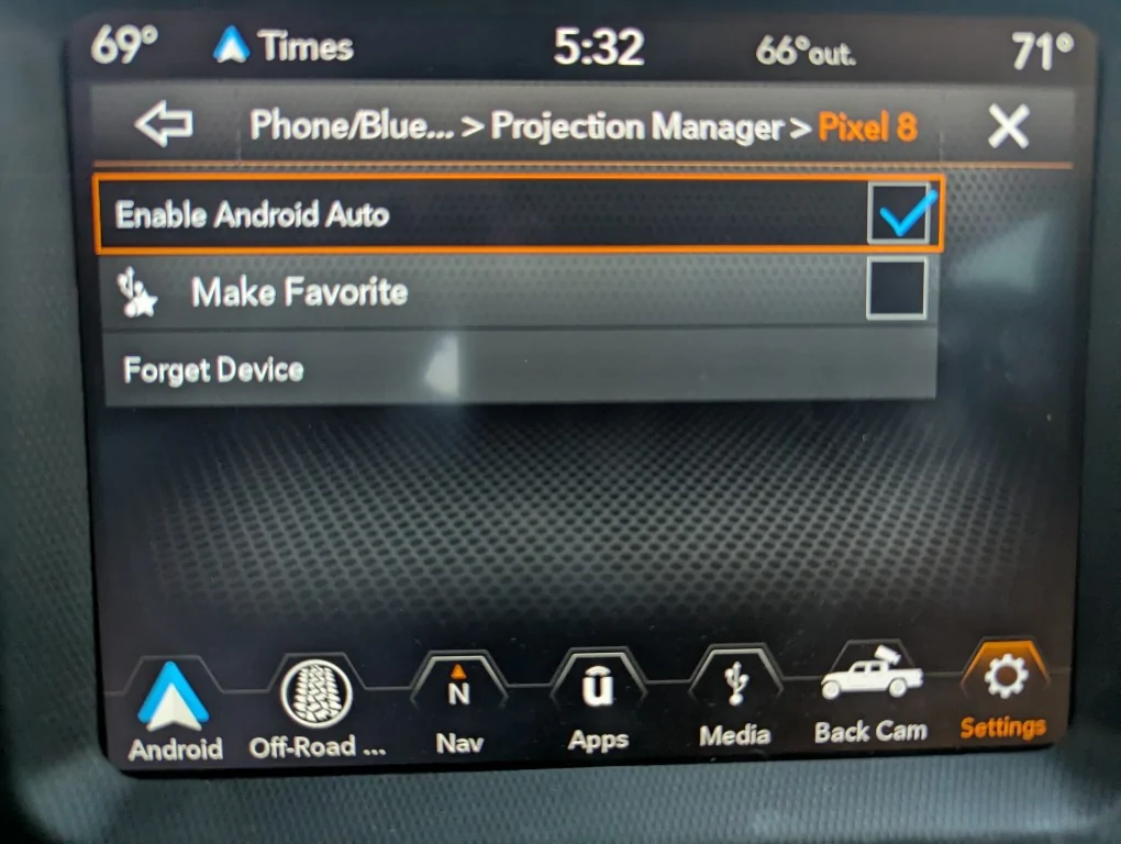 Jeep Gladiator Does anyone know how to set Gladiator to default to SiriusXM? PXL_20251104_223247020