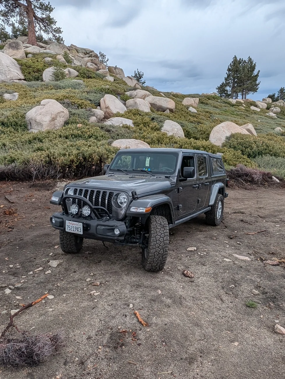 Jeep Gladiator Got some new Cooper Rugged Treks! 285/70/17 PXL_20250603_223536903