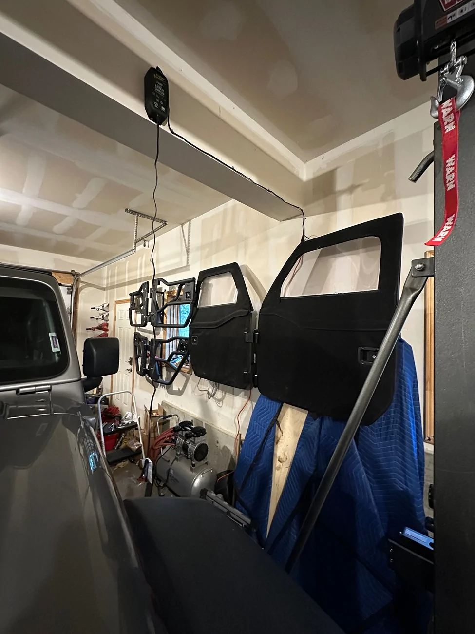 Jeep Gladiator Rack To Hang Doors IMG_3434