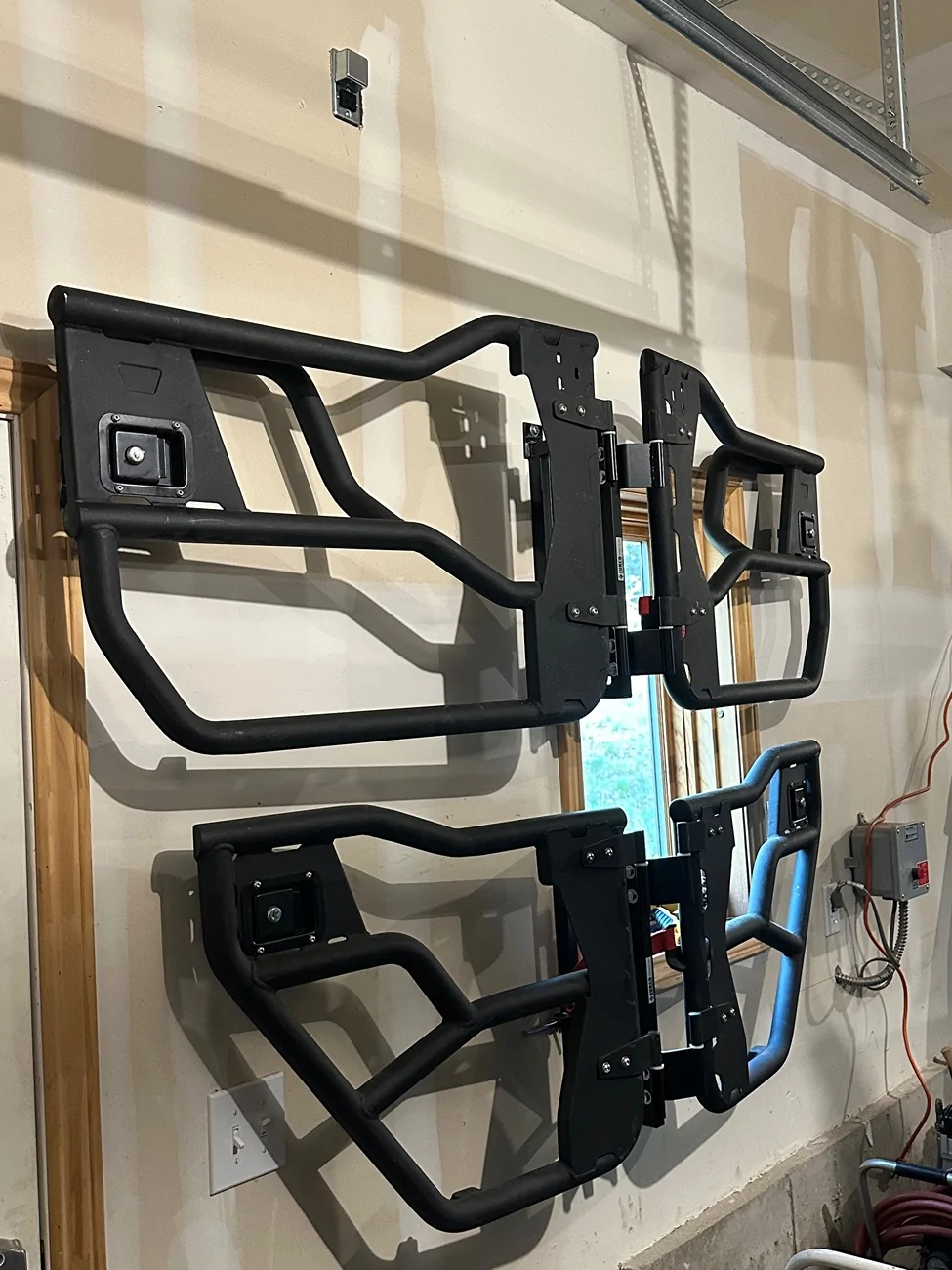 Jeep Gladiator Rack To Hang Doors IMG_3433