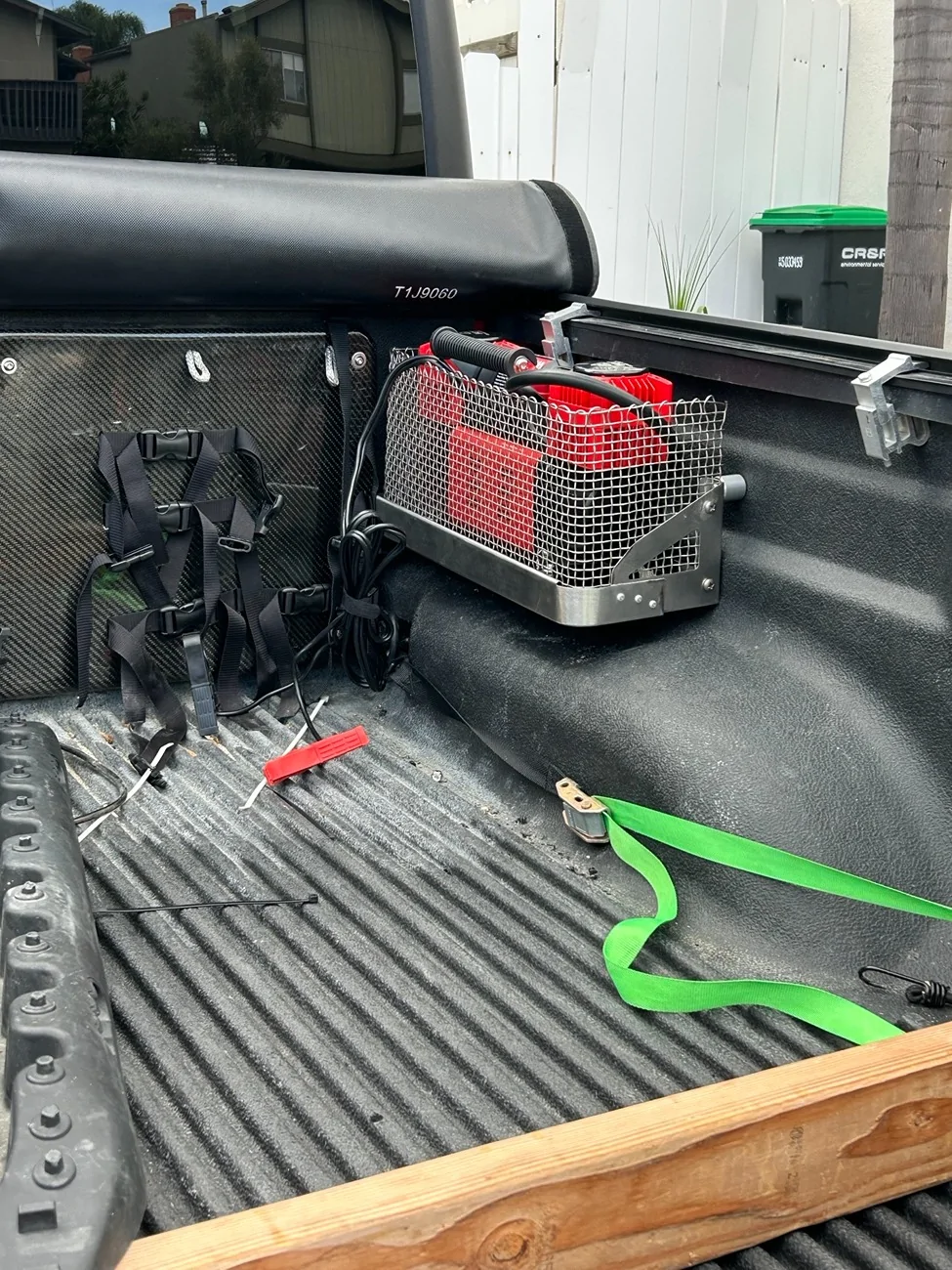 Jeep Gladiator Air compressor mount in bed- wiring recommendations needed IMG_1159