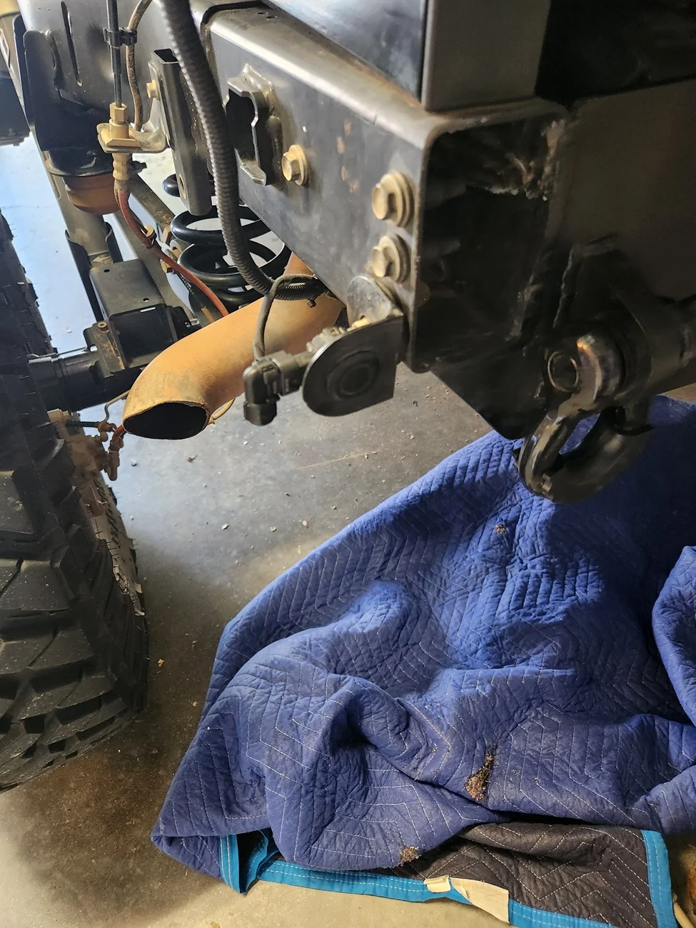 Jeep Gladiator Park Assist retrofit with a frame chop 20251106_114946
