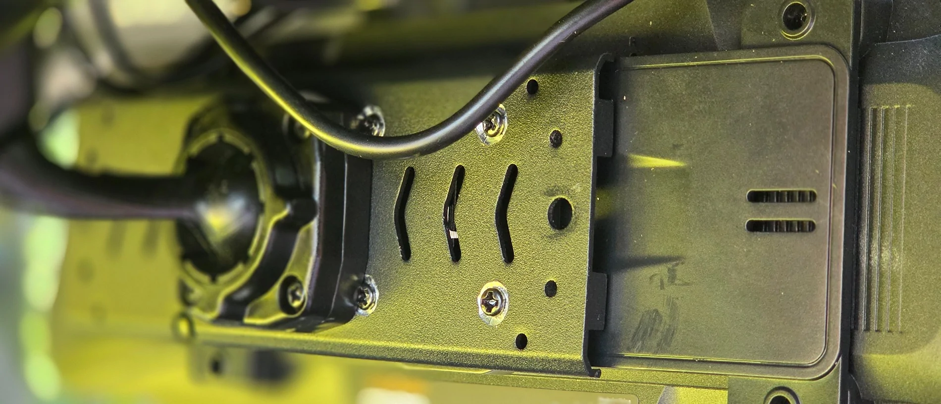 Jeep Gladiator Wolfbox G900 TriPro install & review with pictures. 20250824_103644