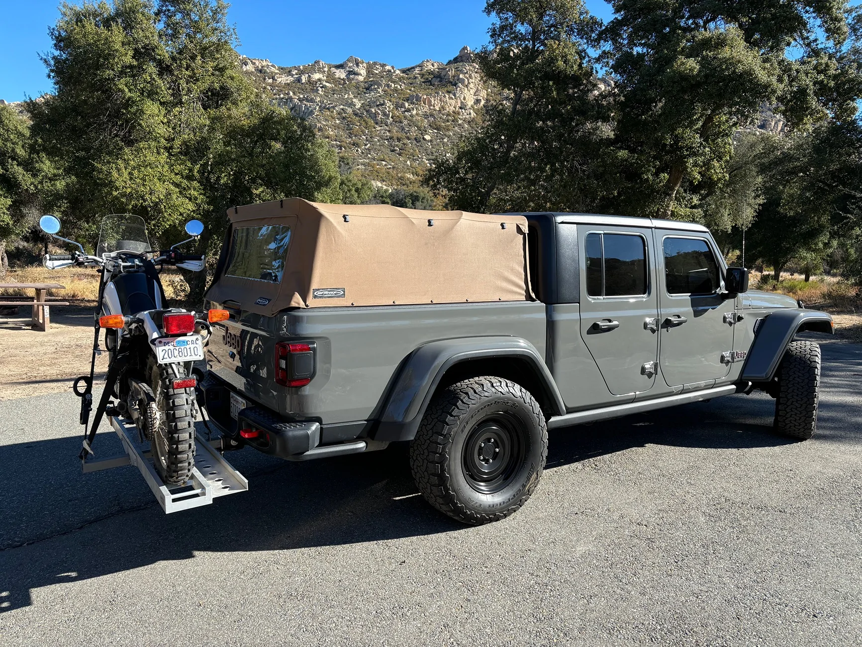 Jeep Gladiator Bed camping IMG_0244