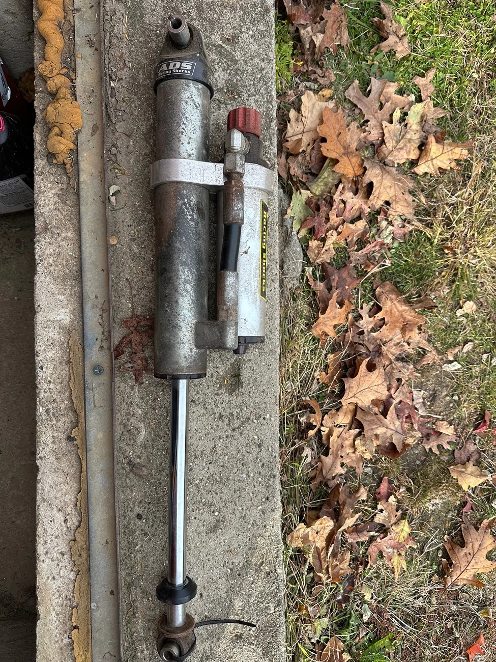 Jeep Gladiator ADS Piggyback Shocks IMG_3116