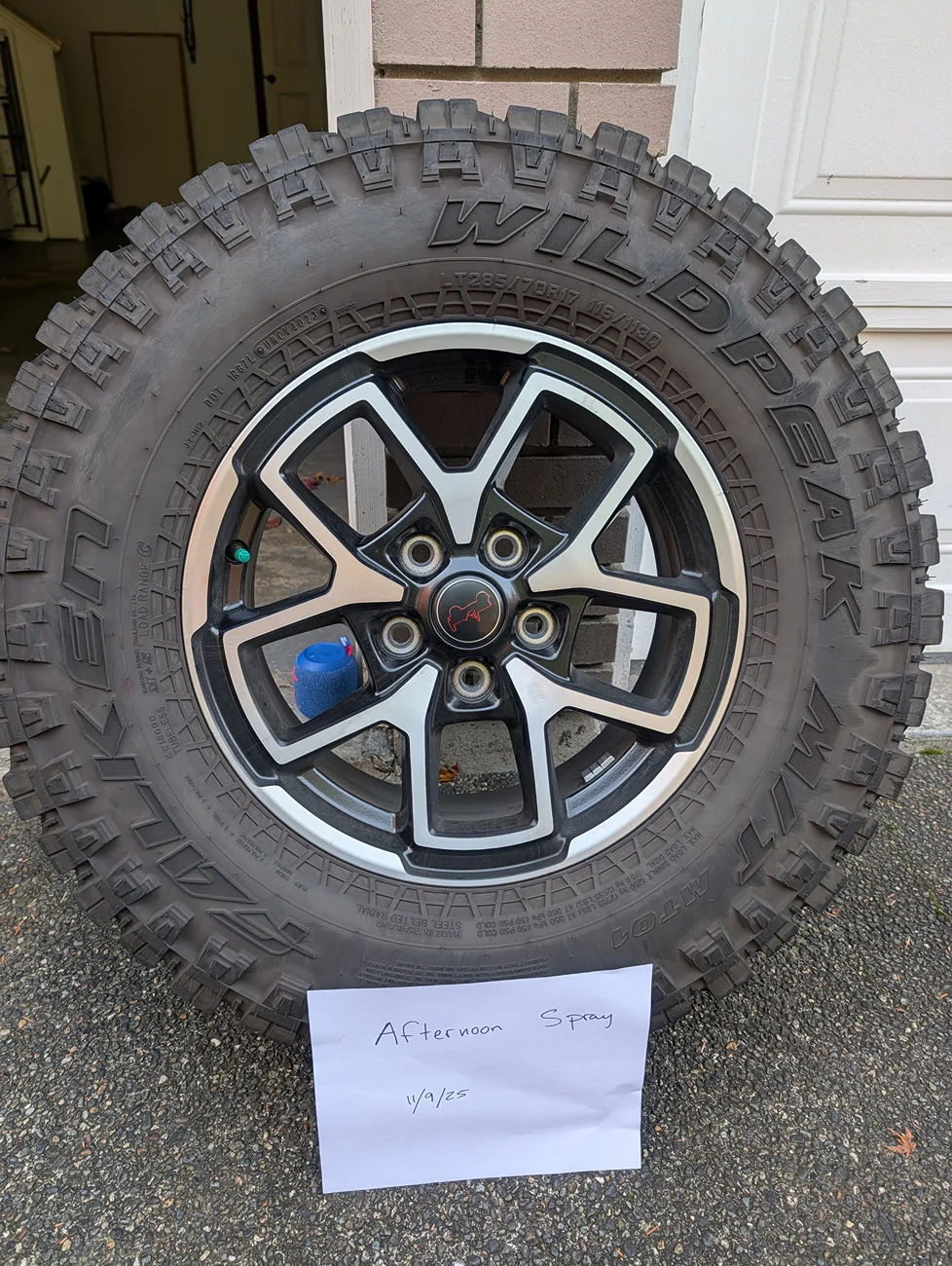 Jeep Gladiator $1,300 (set of 5) Rubicon Take-offs Falken Wildpeak M/T PXL_20251109_173436373