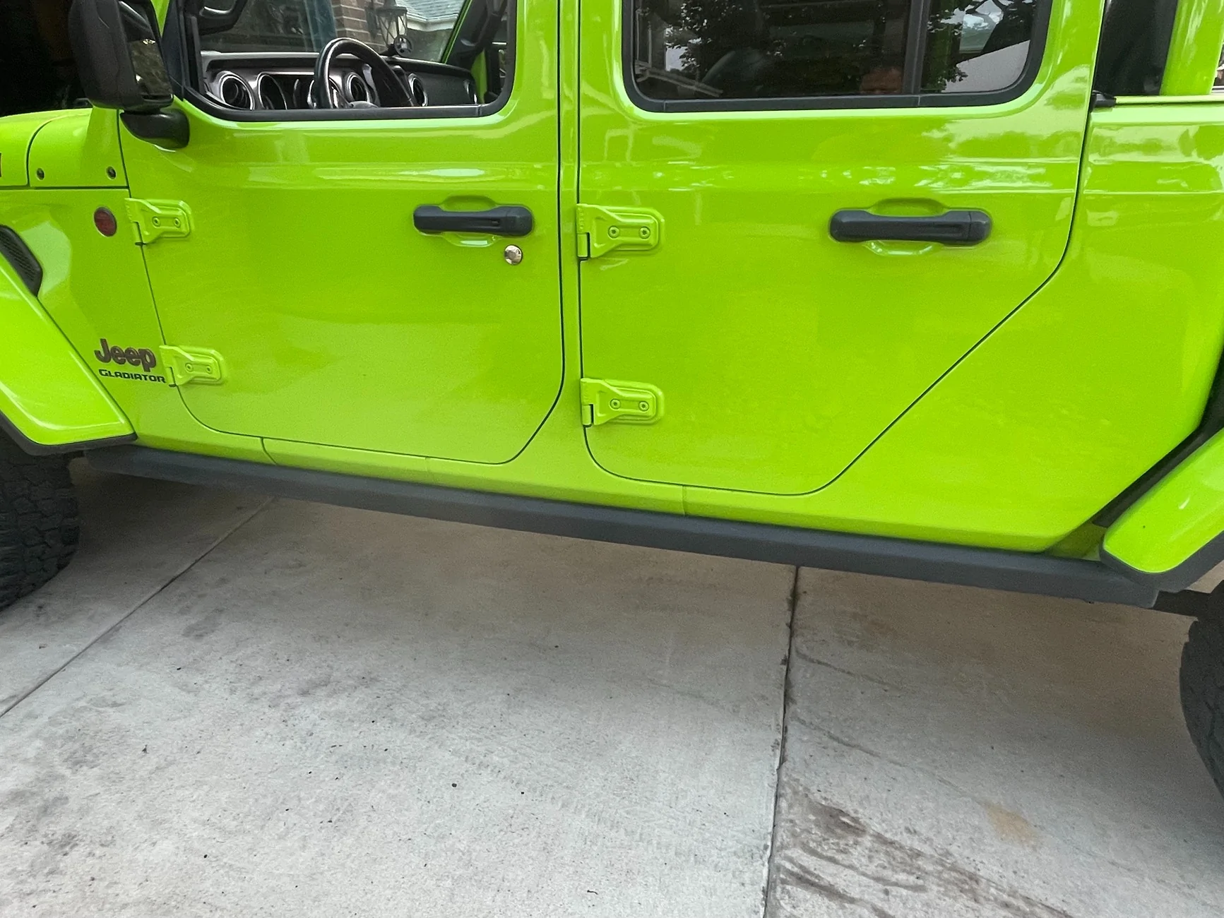 Jeep Gladiator Rubicon Rock Rails OEM IMG_1105
