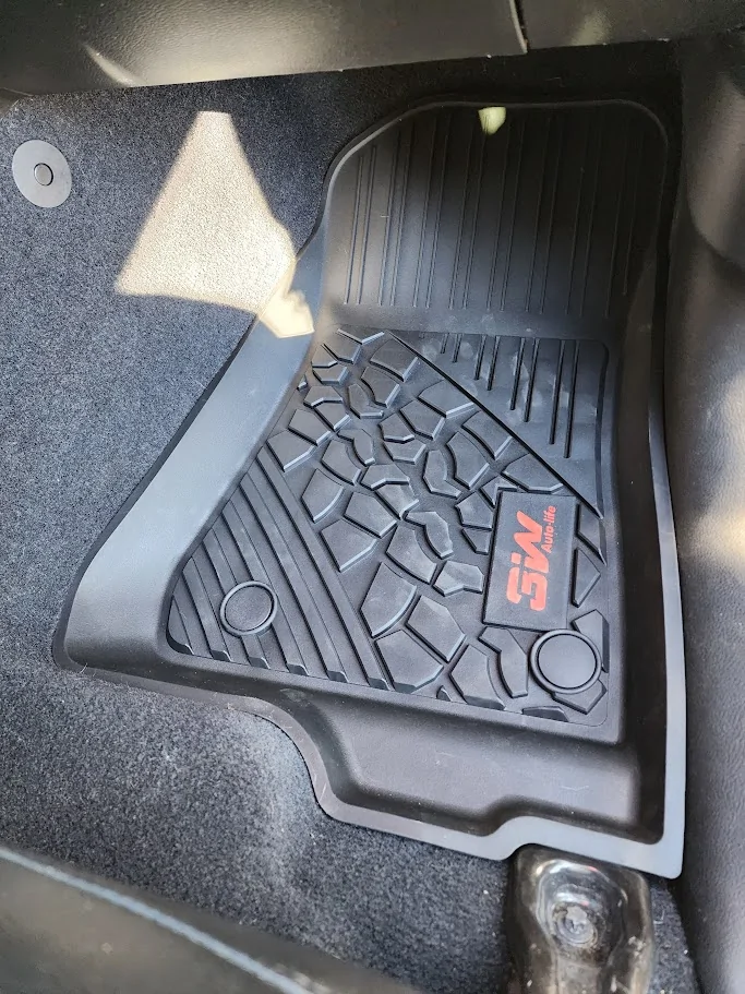 Jeep Gladiator 3Wliners floor liners mats - review plus Black Friday Giveaway 4
