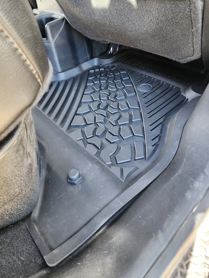 Jeep Gladiator 3Wliners floor liners mats - review plus Black Friday Giveaway 6