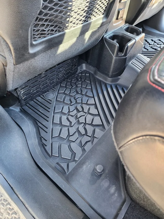 Jeep Gladiator 3Wliners floor liners mats - review plus Black Friday Giveaway 7