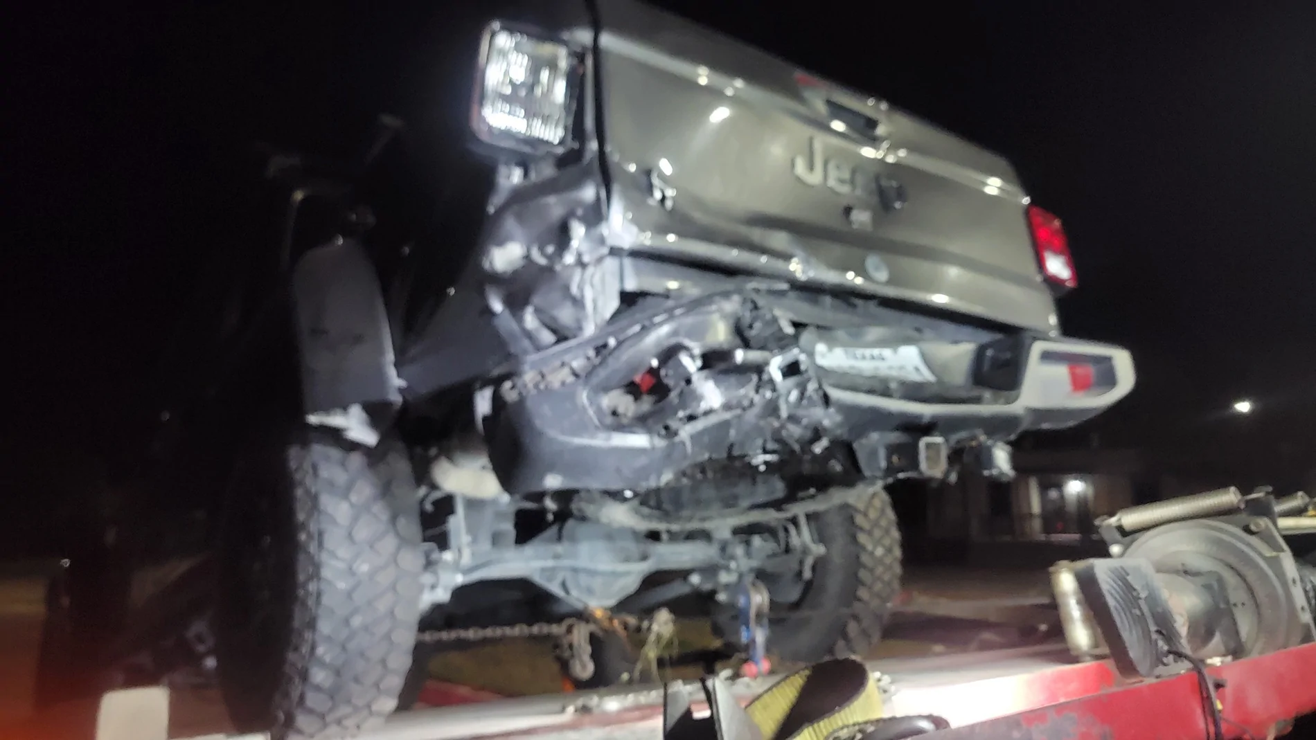 Jeep Gladiator Got Rear Ended on the HWY 1000012710