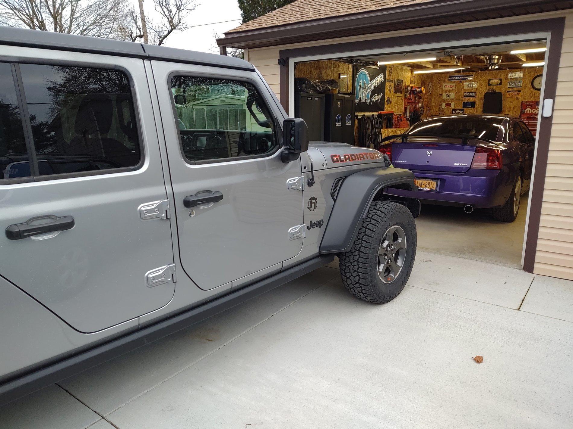 Jeep Gladiator BILLET SILVER Gladiator JT Club IMG_20191110_161850249