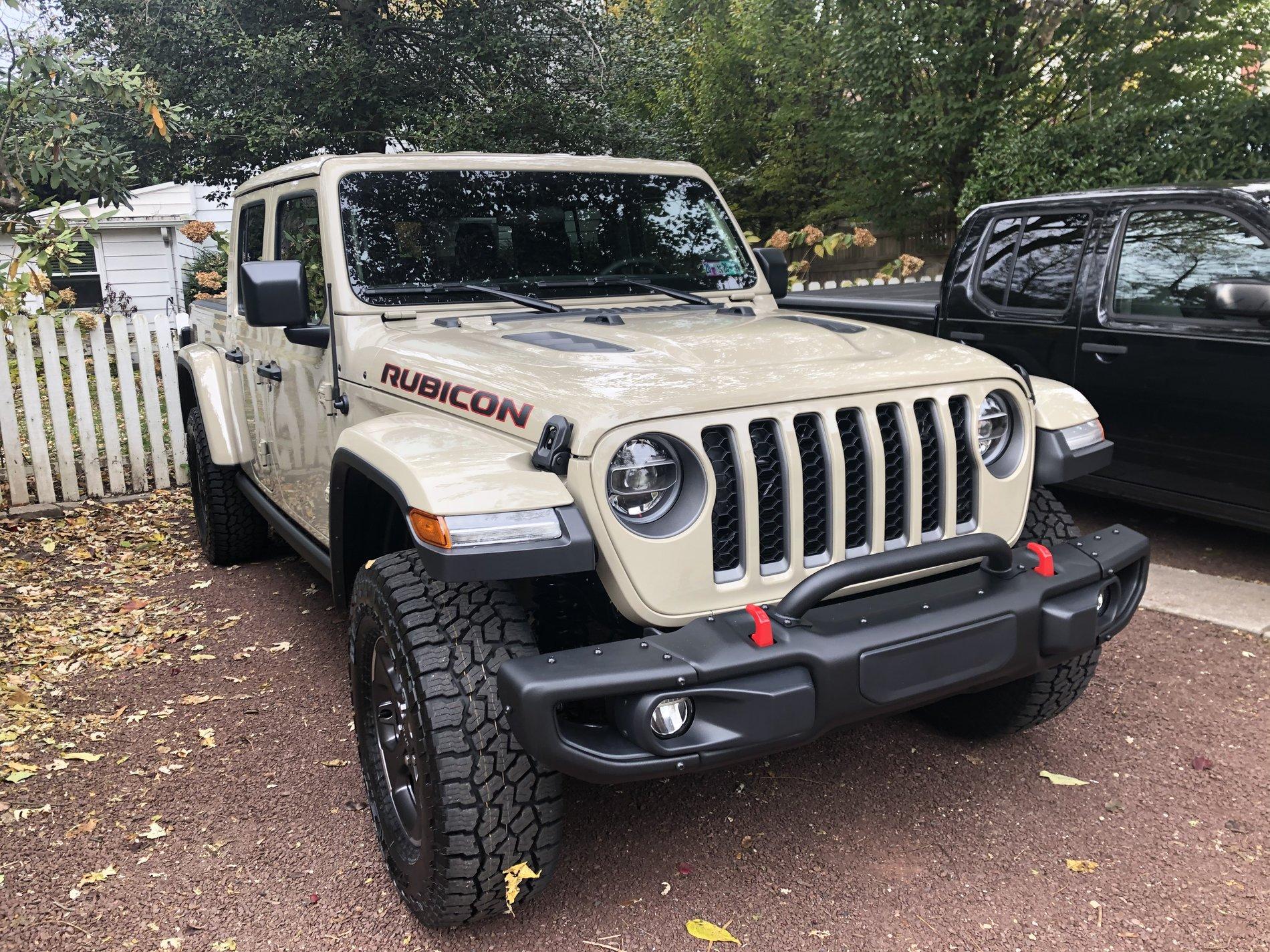Jeep Gladiator GOBI Gladiator JT Club B4BC8116-FE0E-40BB-8BBD-1ED208203B72