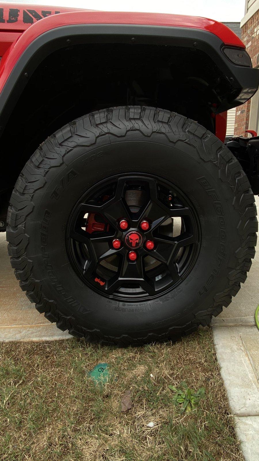 Jeep Gladiator LE Rims w/ New 35" KO2 for sale (includes TPMS) 7CDAC7F9-08E3-4E83-9EF1-0D88C4E36624