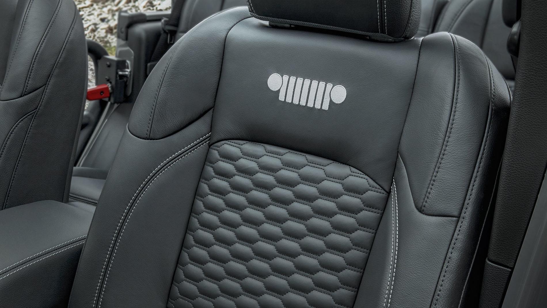 Jeep Gladiator Mopar Hex Graphic Revealed jeep-gladiator-by-ka-2