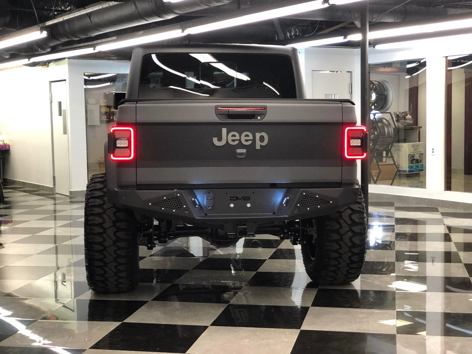 Jeep Gladiator Any one running 38’s and got pics ? C1CA2CF1-8A55-4274-A89C-0498CE42C479