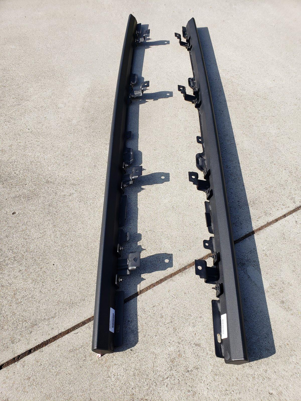 Jeep Gladiator 2020 Jeep Gladiator Rubicon (JT) rock rails 20191110_103751