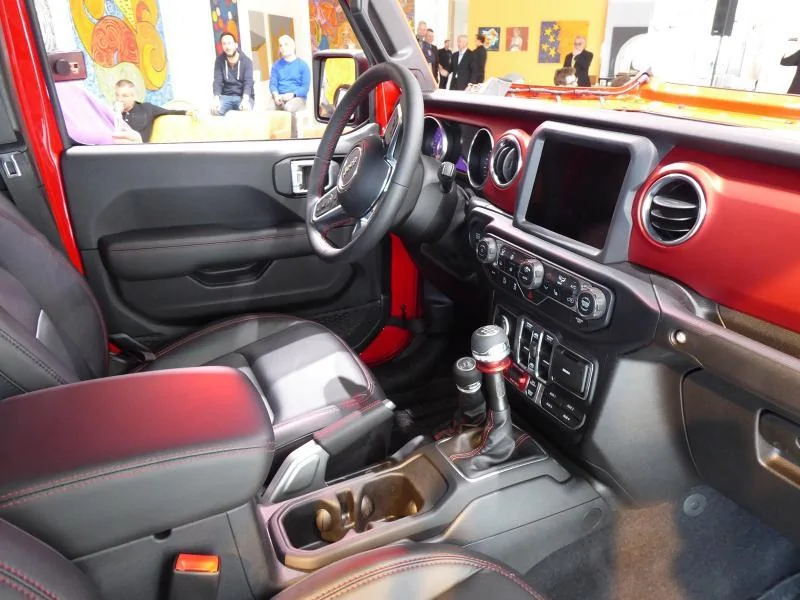 Jeep Gladiator Any reason to avoid Manual Transmission? DD0AE357-1A23-4DE9-924D-CA948EA3DBCE