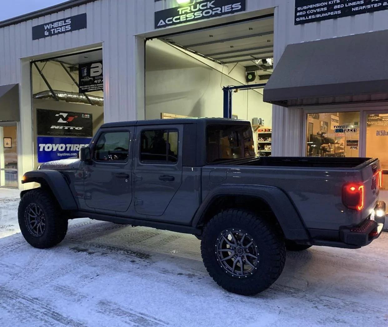 Jeep Gladiator STING GRAY Gladiator JT Club C0A3526B-69A7-4037-B185-6139942A28EA