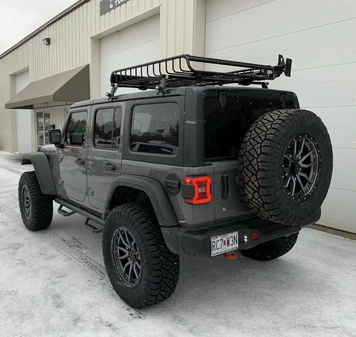 Jeep Gladiator STING GRAY Gladiator JT Club A3154ACC-9E2C-4E17-9AC9-C159780DB3E4