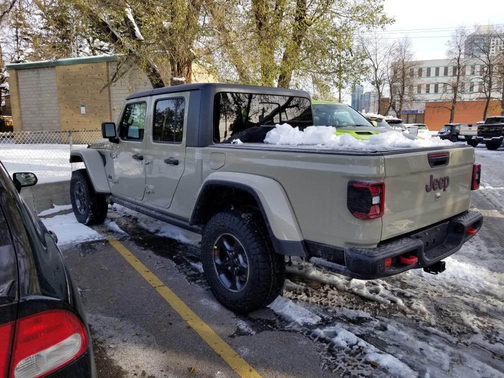 Jeep Gladiator GOBI Gladiator JT Club 80A8211D-735E-460C-BE7F-11898D3FC7C8
