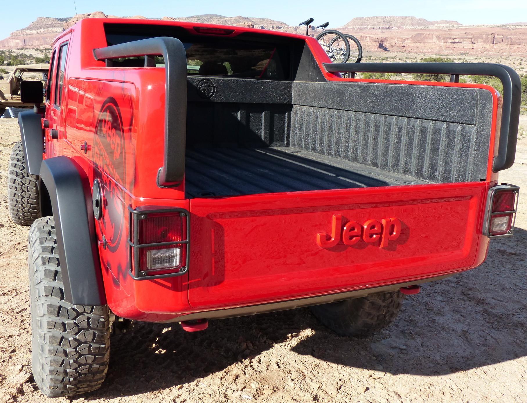 Jeep Gladiator Tops! Canopy / covers / toppers / racks possibilities for Gladiator - Show me! 9CD46711-17E7-452B-BD28-8CA13F38A2A0