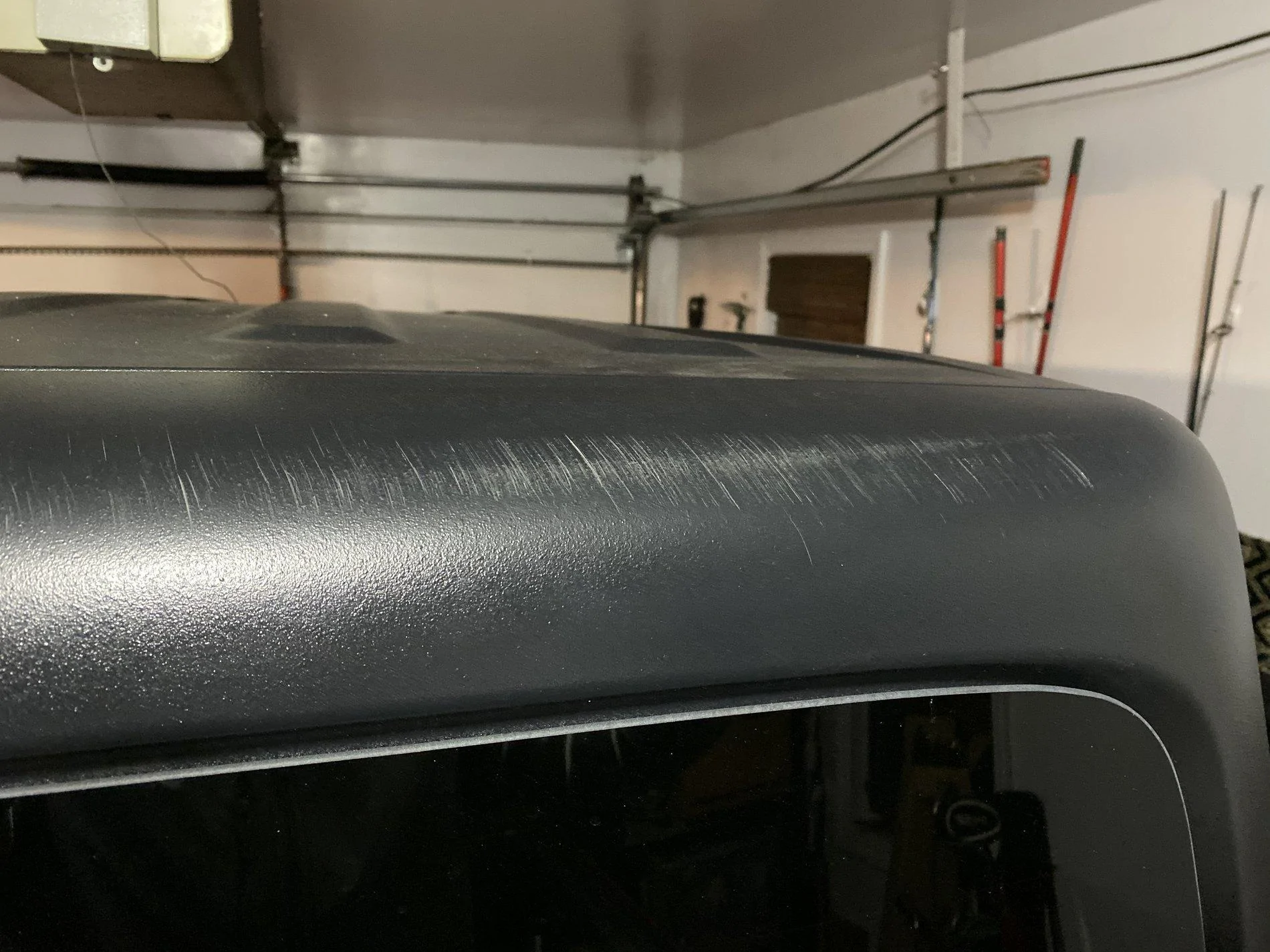 Jeep Gladiator Hardtop scuff repair? AC39F4AE-0982-40AE-A1C0-4DFCA8DEE525