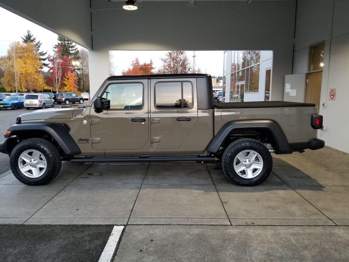 Jeep Gladiator GATOR Gladiator JT Club gladiator1