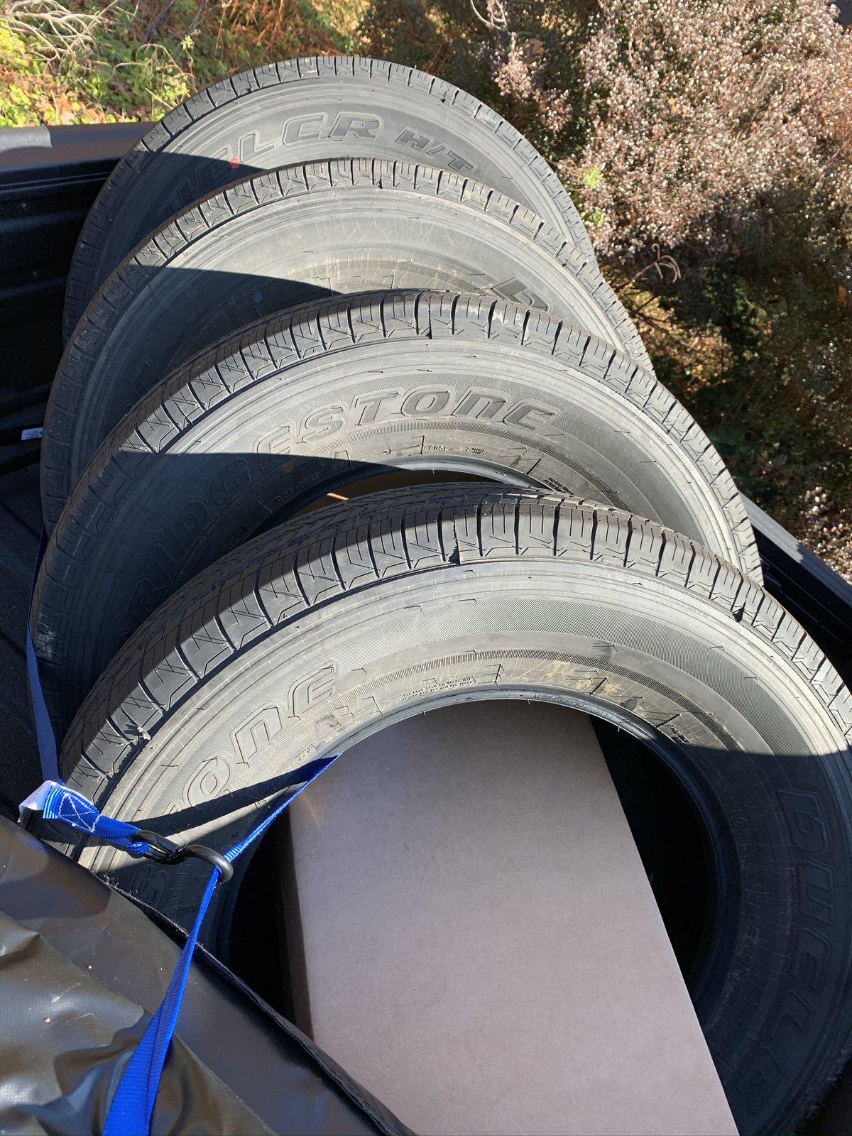 Jeep Gladiator Four 255/70R18 Bridgestone Dueler Gladiator take-offs - $400 FC90D63C-75AE-463B-AC65-188D07A75E30