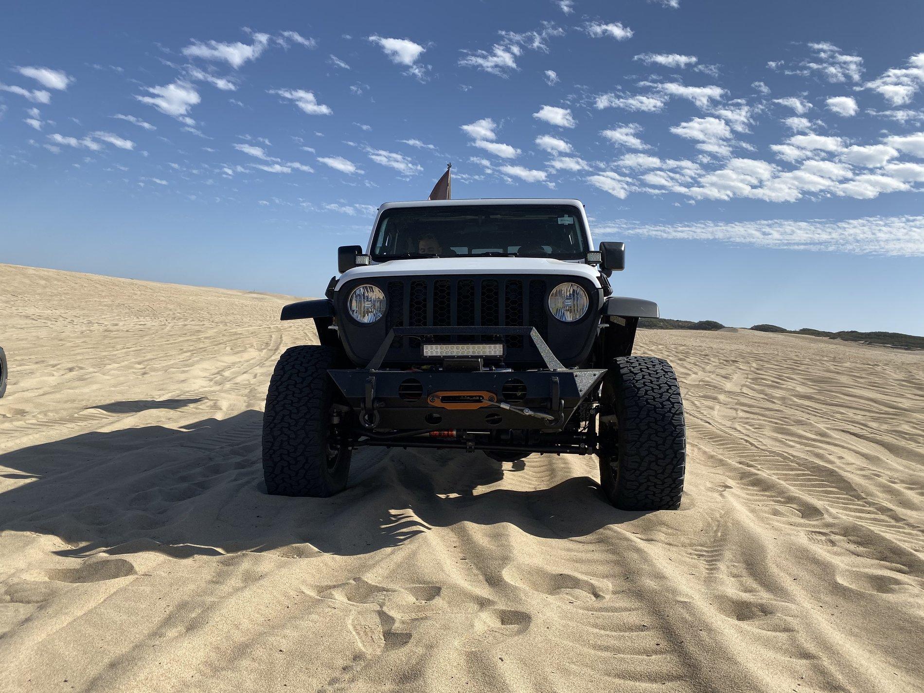 Jeep Gladiator UPDATED- 8/6/2021 Bright white Sport-S Max Tow Build 32AEB622-9F38-4C9A-96CE-0DC1DE12DBBB