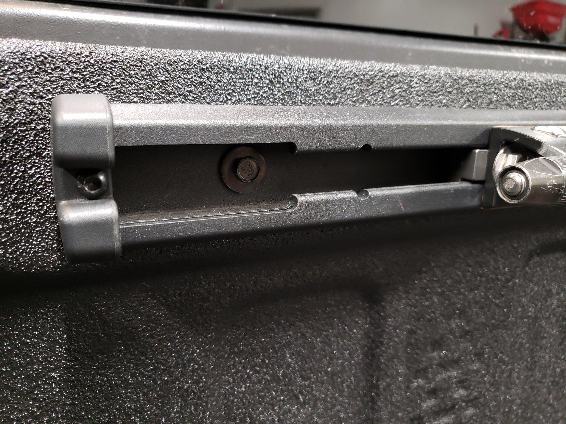 Jeep Gladiator Trail Rail T-Bolts / T-Nuts 20191114_190943