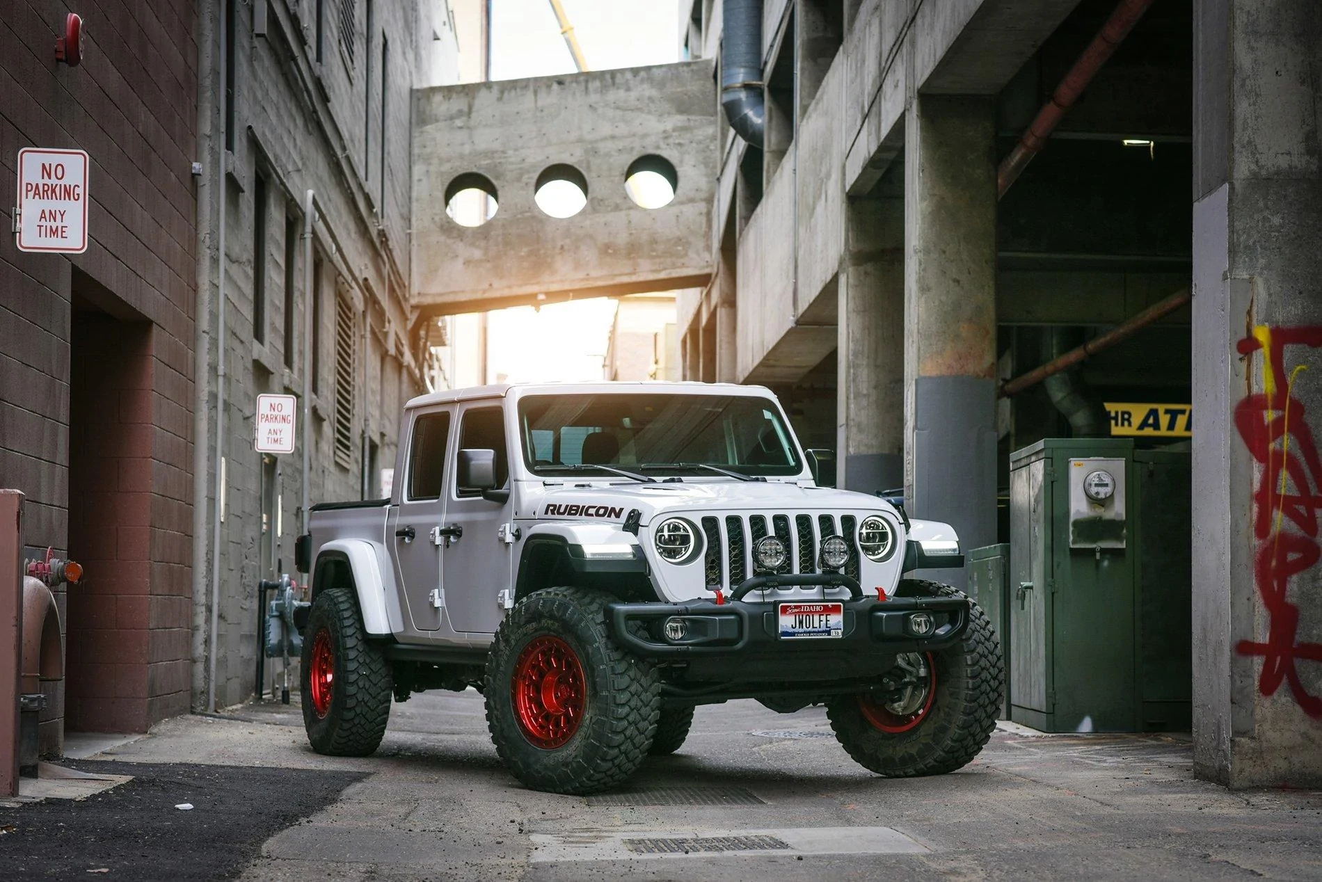 Jeep Gladiator ALL NEW WHEELS BLACK RHINO 69631788_10218373678031792_4640523609968738304_o