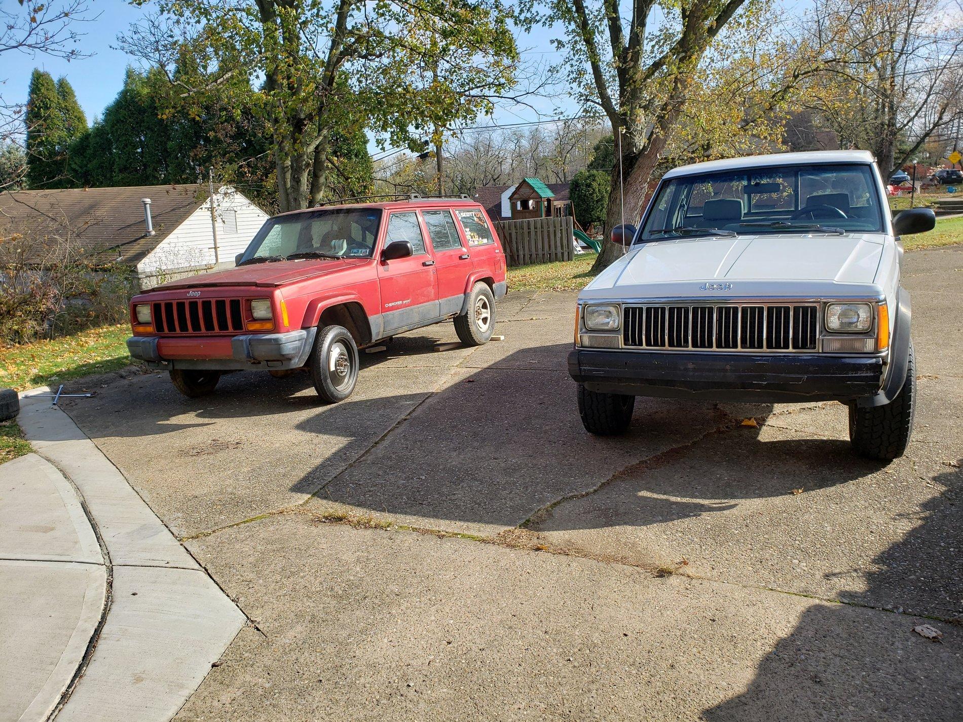 Jeep Gladiator Gladiator vs. Commanche 20191110_124813