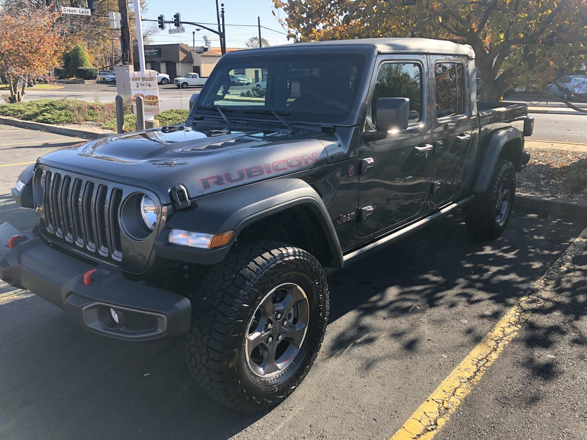 Jeep Gladiator New Member here. 657AB785-E697-4B59-96A0-14AD44B837FF