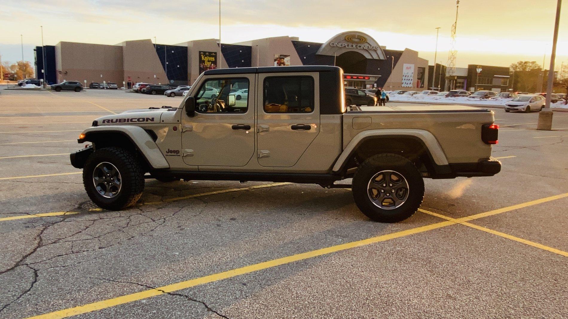 Jeep Gladiator GOBI Gladiator JT Club E3E5E6E9-5A4D-47A5-B880-7F0C24F7D919
